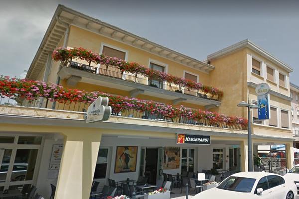 Hotel Al Mare Lido di Jesolo Exterior photo